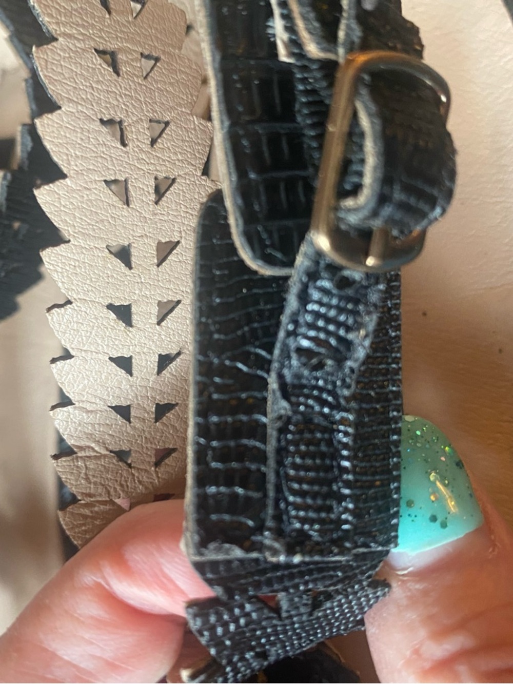 Kensie Hepburn T-Strap Ankle strap block heel Sandals textured vegan leather. - Picture 7 of 9